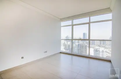 Apartment - 4 Bedrooms - 5 Bathrooms for rent in Wave tower - Corniche Road - Abu Dhabi