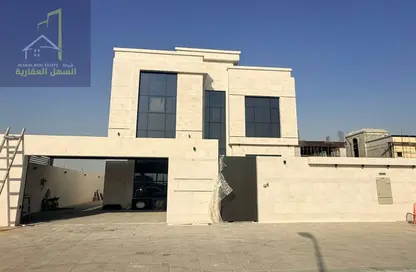 فيلا - 5 غرف نوم - 5 حمامات للبيع في حوشي - البادي - الشارقة