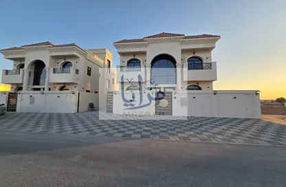 فيلا - 5 غرف نوم - 7 حمامات للبيع في الحليو 2 - الحليو - عجمان