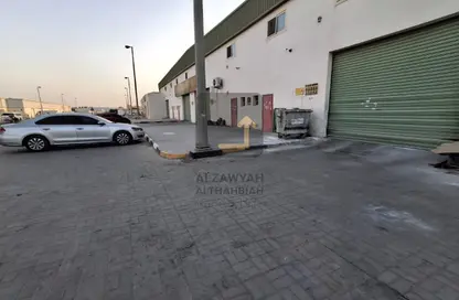 Warehouse - Studio - 1 Bathroom for rent in Emirates Industrial City - Sharjah