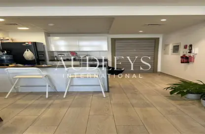 شقة - غرفة نوم - 2 حمامات للبيع في بلوم هايتس بي - بلوم هايتس - منطقة 15 - قرية جميرا الدائرية - دبي