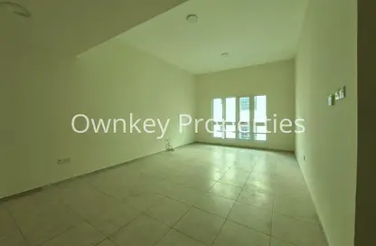 Apartment - 2 Bedrooms - 2 Bathrooms for rent in Mankhool Building - Mankhool - Bur Dubai - Dubai