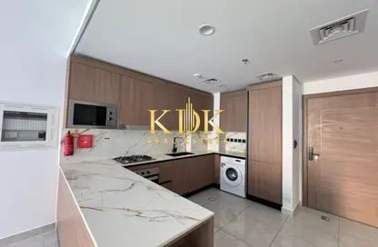 شقة - 2 غرف نوم - 3 حمامات للايجار في أفانوس - الضاحية 10 - قرية جميرا الدائرية - دبي