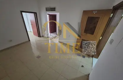 شقة - 2 غرف نوم - 1 حمام للايجار في برج الكورنيش - طريق كورنيش عجمان - عجمان شقة - 2 غرف نوم - 1 حمام للايجار في برج الكورنيش - طريق كورنيش عجمان - عجمان