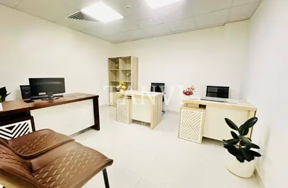 مكتب - استوديو - 1 حمام للايجار في مبنى سيلفر هوم - هور العنز - ديرة - دبي