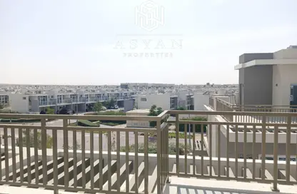 Townhouse - 3 Bedrooms - 3 Bathrooms for rent in Albizia - Damac Hills 2 - Dubai