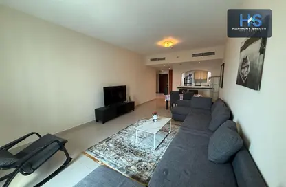 Apartment - 1 Bedroom - 2 Bathrooms for rent in Lake Point Tower - JLT Cluster N - Jumeirah Lake Towers - Dubai