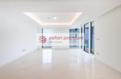 Apartment - 2 Bedrooms - 2 Bathrooms for sale in Palace Beach Residence - EMAAR Beachfront - Dubai Harbour - Dubai