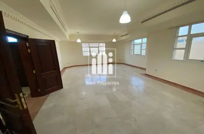 Villa - 7+ Bedrooms - 7+ Bathrooms for rent in Binal Jesrain - Between Two Bridges - Abu Dhabi