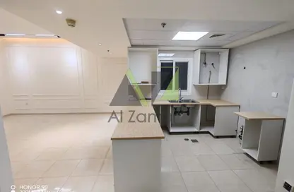 شقة - 2 غرف نوم - 3 حمامات للايجار في برج ربيعة - مجان - دبي لاند - دبي