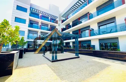 Apartment - 1 Bedroom - 2 Bathrooms for rent in Prestige Building - Al Warsan 4 - Al Warsan - Dubai Apartment - 1 Bedroom - 2 Bathrooms for rent in Prestige Building - Al Warsan 4 - Al Warsan - Dubai