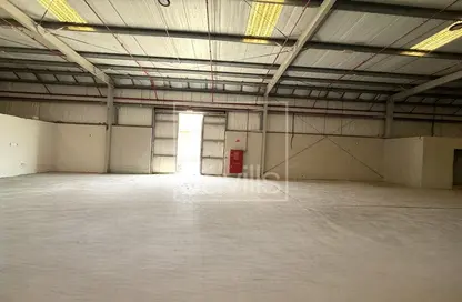 Warehouse - Studio for rent in Al Sajaa S - Al Sajaa - Sharjah