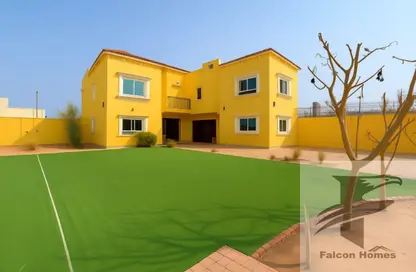 Villa - 5 Bedrooms - 7 Bathrooms for rent in Nad Al Sheba 4 - Nad Al Sheba - Dubai