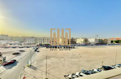 Apartment - 2 Bedrooms - 2 Bathrooms for rent in Muwaileh 29 Building - Muwaileh - Sharjah
