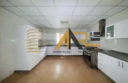 فيلا - 4 غرف نوم - 5 حمامات للايجار في براشي - البادي - الشارقة
