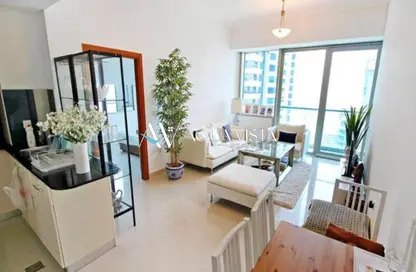 Apartment - 1 Bedroom - 2 Bathrooms for rent in Ocean Heights - Dubai Marina - Dubai