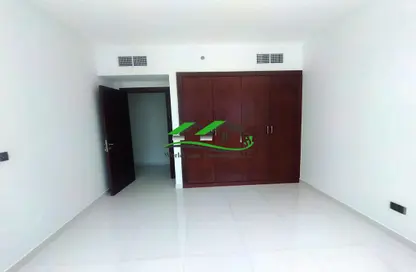 Apartment - 3 Bedrooms - 4 Bathrooms for rent in Danat Towers - Muroor Area - Abu Dhabi
