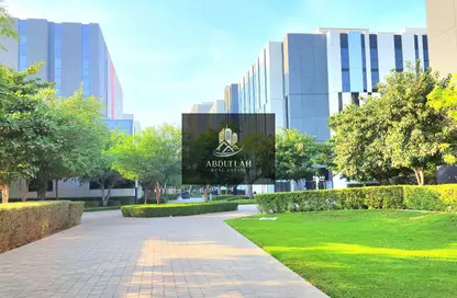 شقة - غرفة نوم - 2 حمامات للايجار في ذا ريف 5 - ذا ريف - الجادة - الشارقة