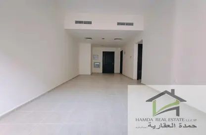 شقة - غرفة نوم - 1 حمام للايجار في الثاني مويلح - تجارية مويلح - الشارقة