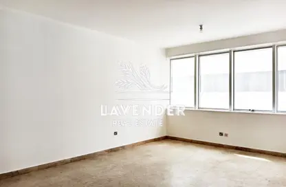 شقة - 2 غرف نوم - 2 حمامات للايجار في شارع حمدان - أبوظبي