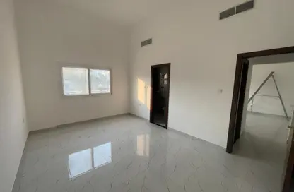 Apartment - 2 Bedrooms - 3 Bathrooms for rent in Al Mowaihat 1 - Al Mowaihat - Ajman