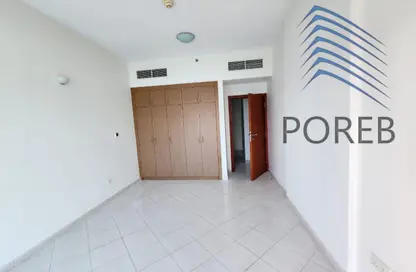 Apartment - 1 Bedroom - 2 Bathrooms for rent in Hub Canal 2 - Hub-Golf Towers - Dubai Sports City - Dubai