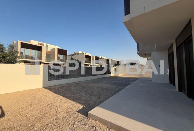 15723998 - Property Image 3