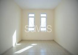 Empty Room image for: Apartment - 1 bedroom - 1 bathroom for rent in Talal Building - Al Mujarrah - Sharjah, Image 1