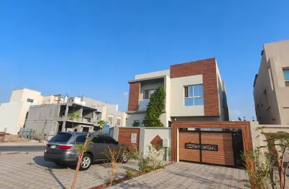 Villa - 5 Bedrooms - 7 Bathrooms for sale in Al Yasmeen 1 - Al Yasmeen - Ajman
