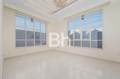 Villa - 5 Bedrooms - 5 Bathrooms for rent in Al Barsha South 2 - Al Barsha South - Al Barsha - Dubai