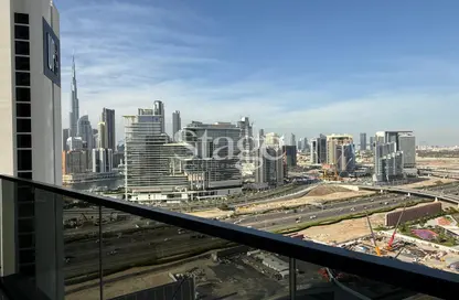 شقة - 2 غرف نوم - 3 حمامات للايجار في برج النبلاء - الخليج التجاري - دبي