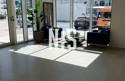 Apartment - Studio - 1 Bathroom for rent in Waters Edge - Yas Island - Abu Dhabi