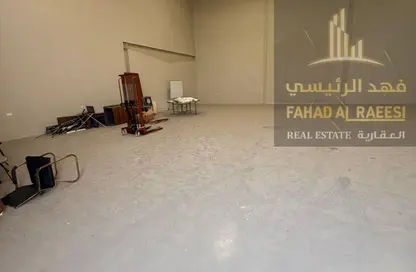 مستودع - استوديو - 1 حمام للايجار في أم الثعوب - أم القيوين