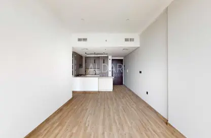 Apartment - 3 Bedrooms - 2 Bathrooms for rent in Chaimaa Avenue 2 - Chaimaa Avenue Residences - Jumeirah Village Circle - Dubai