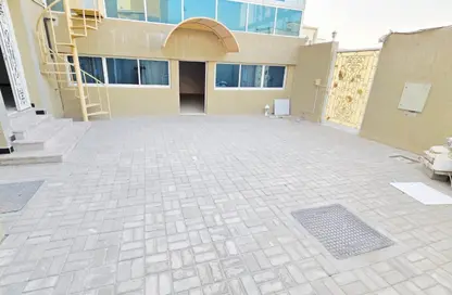 Villa - 4 Bedrooms - 6 Bathrooms for rent in Al Helio 2 - Al Helio - Ajman