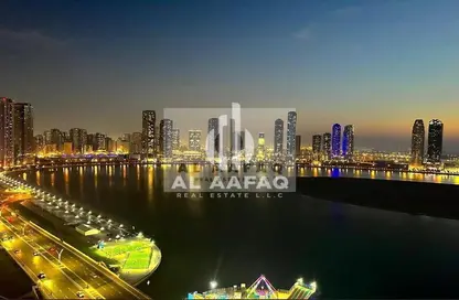 شقة - 3 غرف نوم - 5 حمامات للايجار في شارع التعاون - التعاون - الشارقة