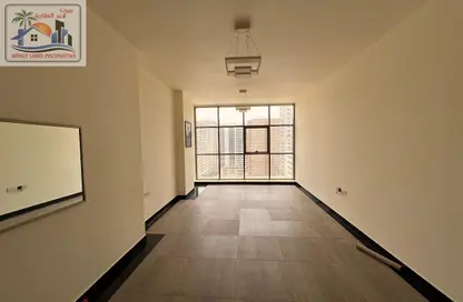Apartment - 3 Bedrooms - 3 Bathrooms for rent in New Al Taawun Road - Al Taawun - Sharjah