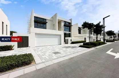 Villa - 4 Bedrooms - 5 Bathrooms for rent in District One Phase III - District One - Mohammed Bin Rashid City - Dubai