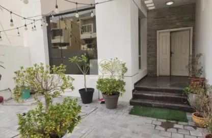 Villa - 4 Bedrooms - 5 Bathrooms for rent in Goldenwoods Villas - Jumeirah Village Circle - Dubai