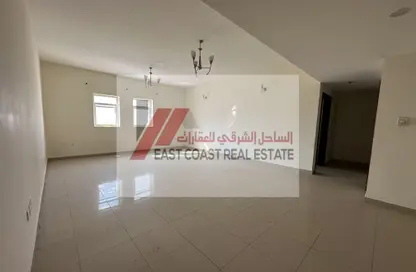 Empty Room image for: Apartment - 1 Bedroom - 2 Bathrooms for rent in Sakamkam - Fujairah, Image 1