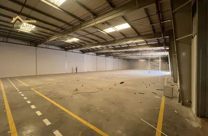 Warehouse - Studio - 1 Bathroom for rent in Al Sajaa Industrial - Al Sajaa - Sharjah