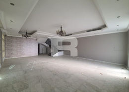 Well Maintained| Spacious |Good Location