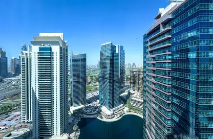 Apartment - 4 Bedrooms - 4 Bathrooms for rent in Goldcrest Views 1 - JLT Cluster V - Jumeirah Lake Towers - Dubai