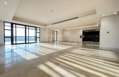 شقة - 4 غرف نوم - 6 حمامات للايجار في قرية الحد - جزيرة السعديات - أبوظبي