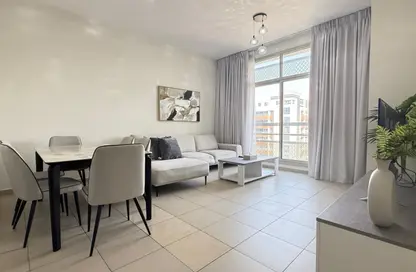 Apartment - 2 Bedrooms - 2 Bathrooms for rent in Oasis Residence - Barsha Heights (Tecom) - Dubai