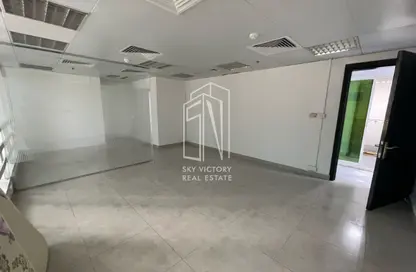 Office Space - Studio - 2 Bathrooms for rent in Hamdan Street - Abu Dhabi