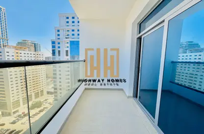 Apartment - 2 Bedrooms - 3 Bathrooms for rent in Al Khan - Sharjah
