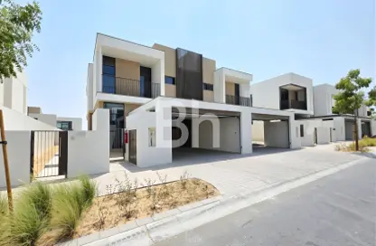 Villa - 4 Bedrooms - 5 Bathrooms for sale in Tilal Al Furjan - Al Furjan - Dubai