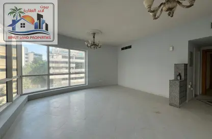 Apartment - 1 Bedroom - 1 Bathroom for rent in Al Majaz 3 - Al Majaz - Sharjah