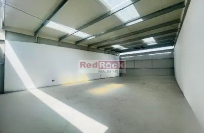 مستودع - استوديو - 1 حمام للايجار في RAS - أم الرمول - دبي